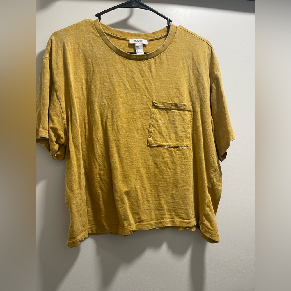 F21 oversized cropped tee